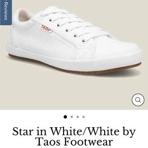 Taos Star White Sneakers 9.5, fit like a 9